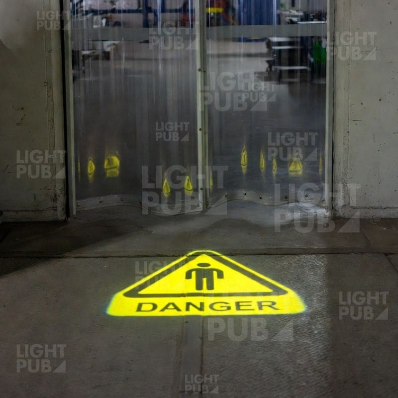 Signalétique lumineuse accident piéton chariot élévateur porte